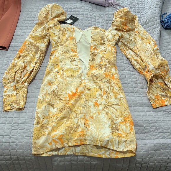 Fashion nova yellow printed mini dress - Picture 3 of 3